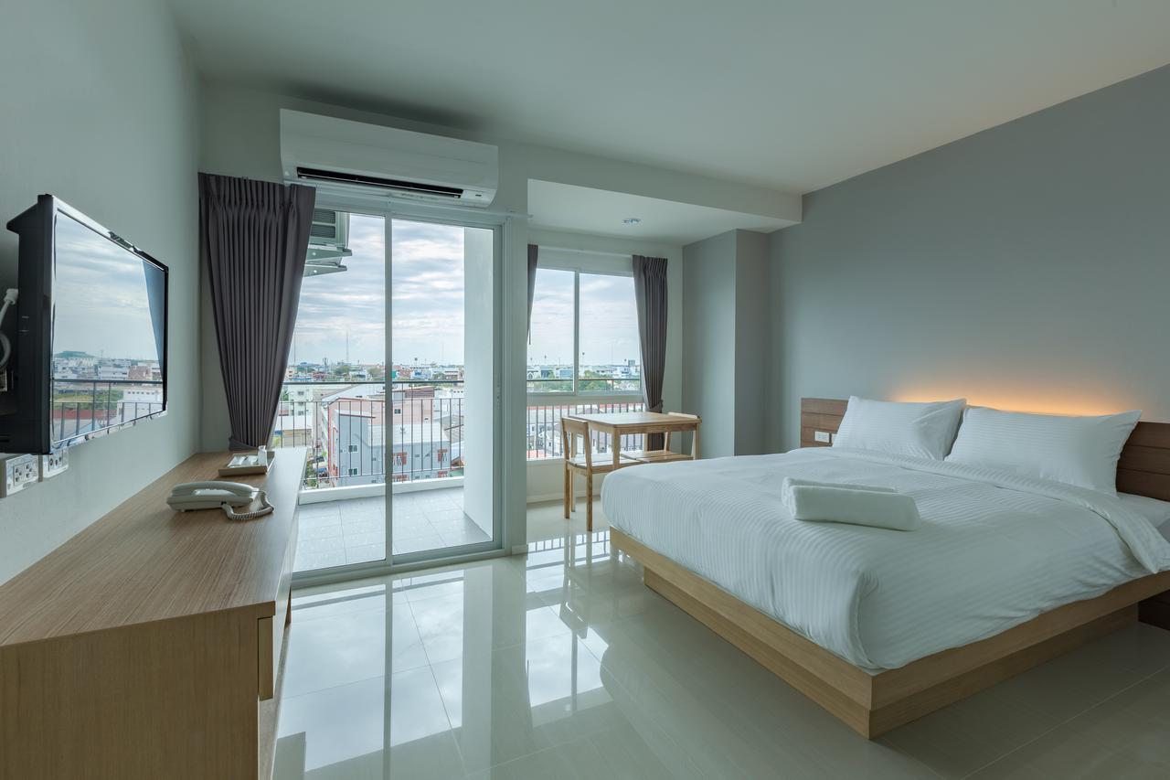Thongchen Residence Samut Sakhon Экстерьер фото
